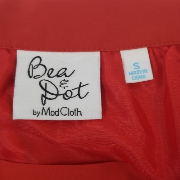 Bea & Dot by ModCloth Red Bow Skirt, Size Small - Picture 4 of 6